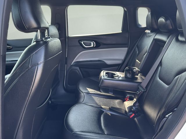 2025 Jeep Compass Limited - Photo 17