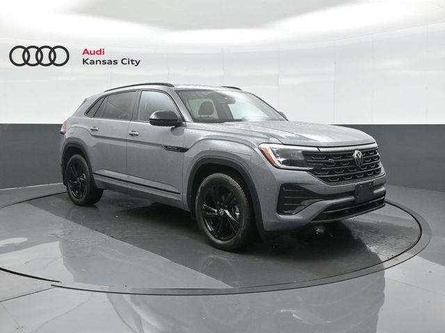 Pure Gray 2026 Volkswagen Atlas Cross Sport SUV / Crossover All-Wheel Drive 8-Speed Automatic