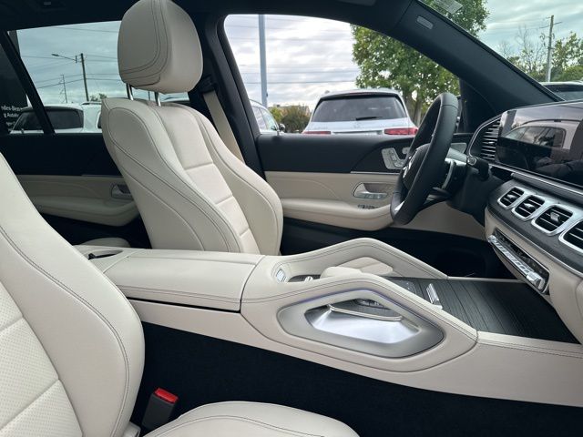 2025 Mercedes-Benz GLS GLS 450 White at Bob King Buick GMC