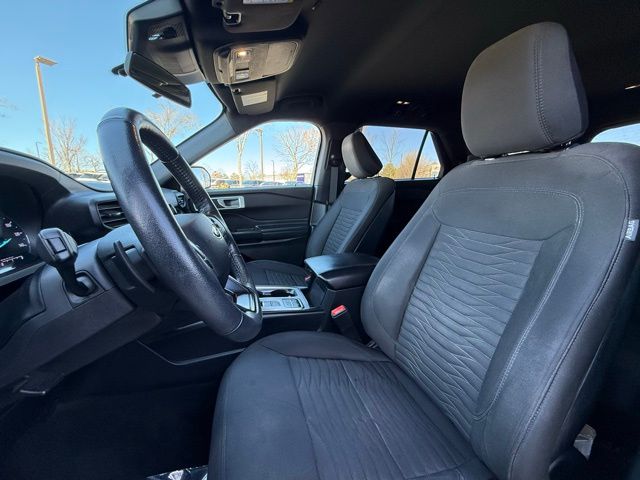 2020 Ford Explorer XLT photo