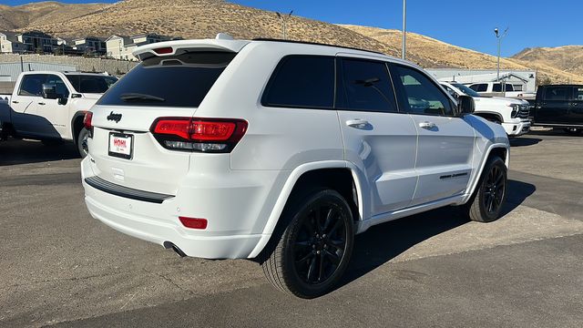 2018 Jeep Grand Cherokee Altitude 3