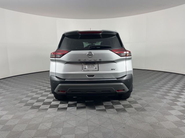 2023 Nissan Rogue SV 8