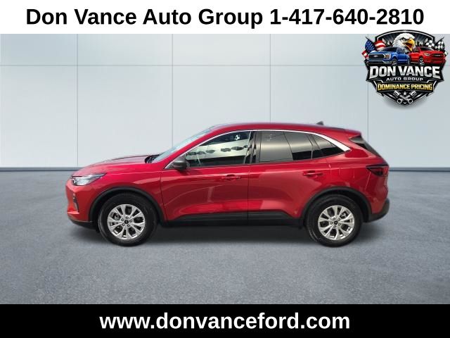 Rapid Red Metallic Tinted Clearcoat 2023 Ford Escape Active FWD SUV / Crossover Front-Wheel Drive 8-Speed Automatic