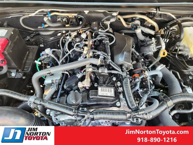 2025 Toyota Tacoma SR5 Double Cab photo 10