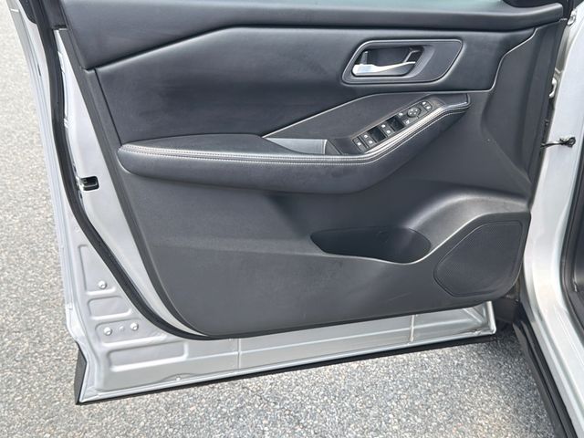 Used 2025 Nissan Rogue SUV