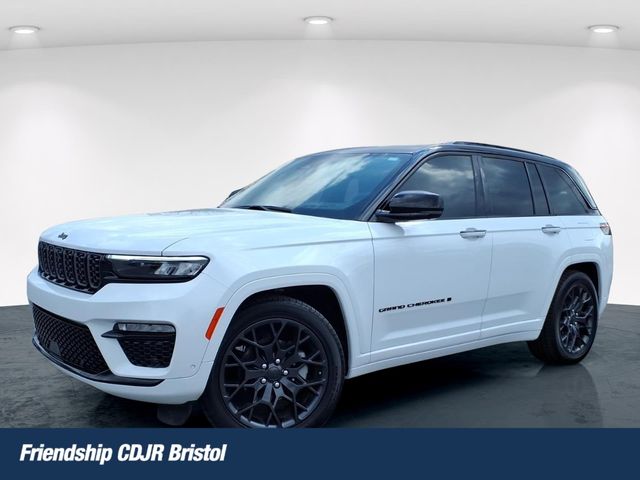 2025 Jeep Grand Cherokee Summit 4WD