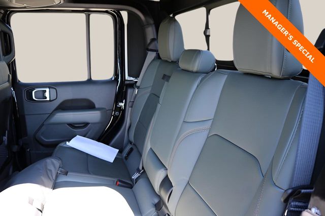 New Car 2025 Jeep Gladiator  Mojave For Sale Under $60,000 In Austin, Texas