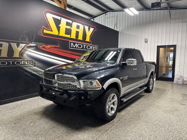 2017 RAM 1500 Laramie Crew Cab 4WD