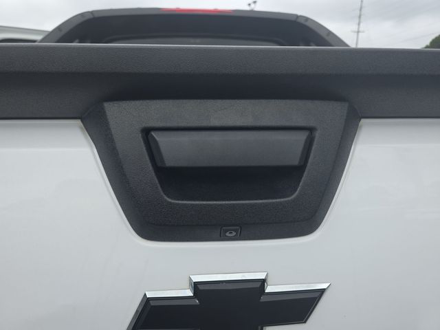 Used 2011 White Chevrolet LT image 14
