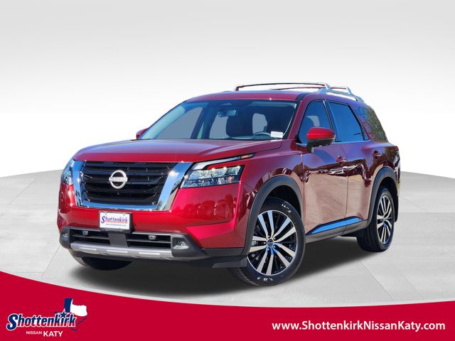 2025 Nissan Pathfinder Platinum's photo