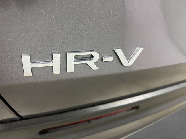 2025 Honda HR-V LX 9