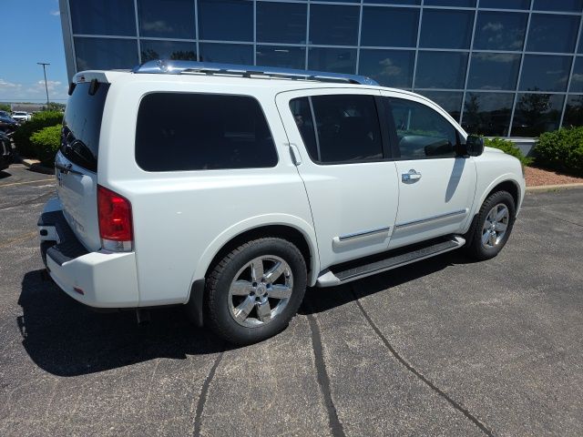 Used 2014 Pearl White Nissan Platinum image 3