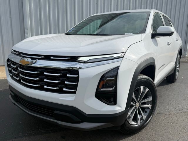 new 2026 Chevrolet Equinox car, priced at $33,790
