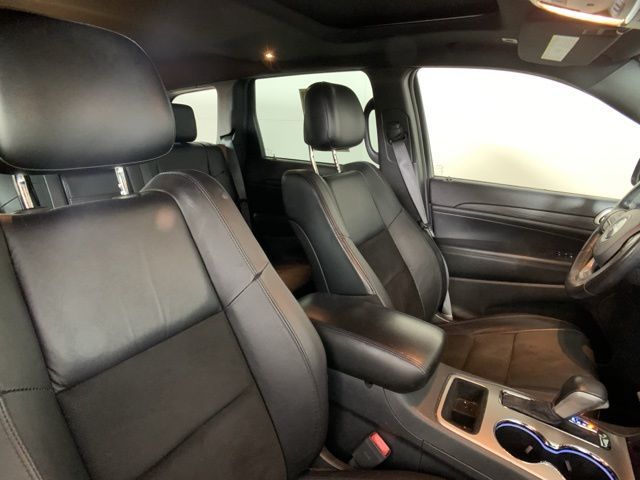 2019 Jeep Grand Cherokee Altitude 29