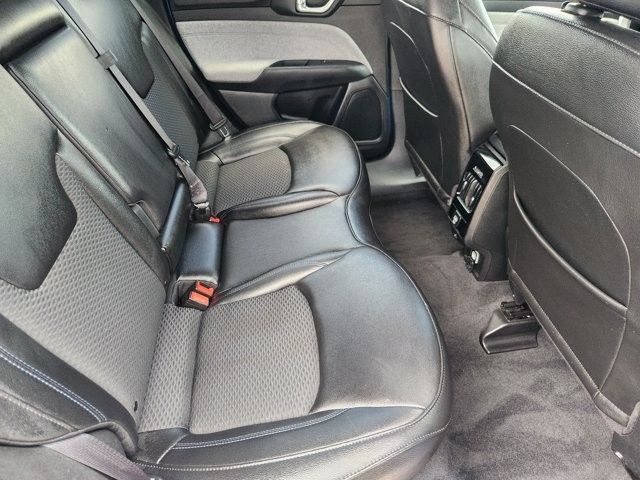 car-gallery-32