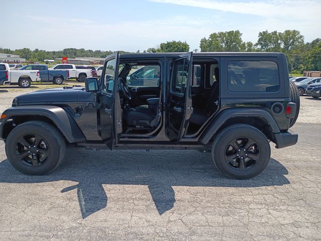 Used 2022 Jeep Wrangler SUV