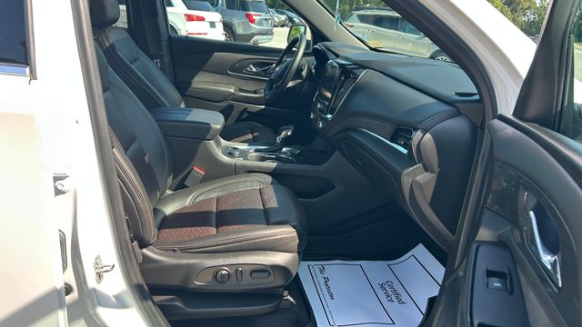 Used 2023 Chevrolet Traverse SUV