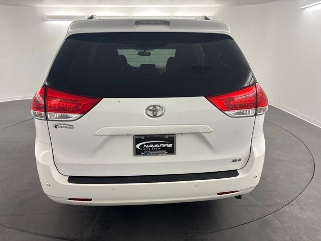 2012 Toyota Sienna XLE