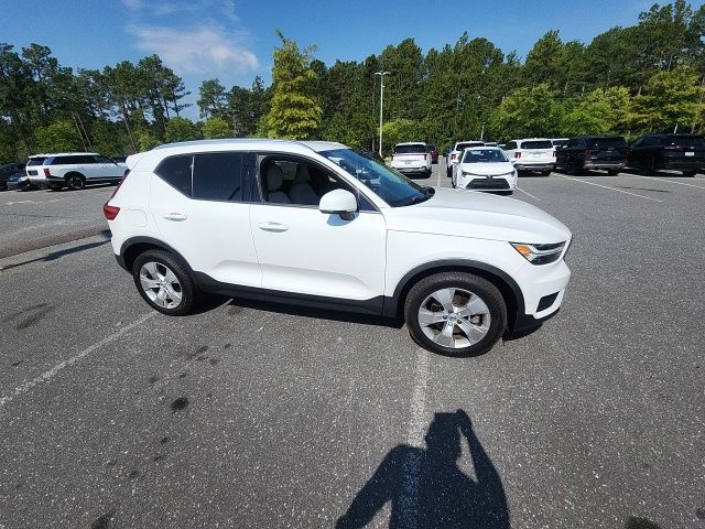 Used 2019 Volvo XC40 SUV