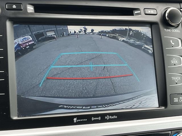 Used 2017 Toyota Highlander SUV
