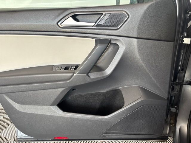 Used 2018 Volkswagen Tiguan SUV
