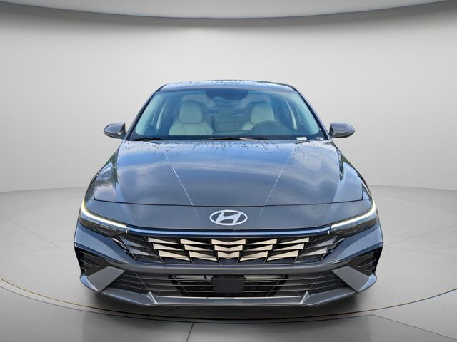 2026 Hyundai Elantra - $26,867