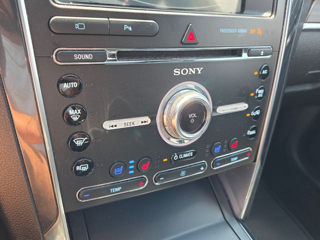 Used 2018 Gray Ford Limited image 22