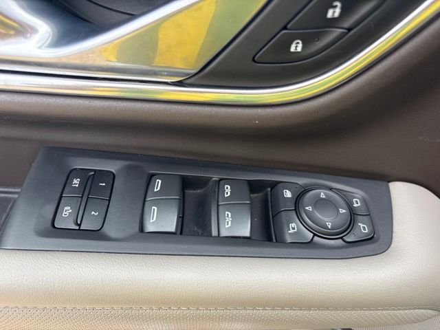 Used 2023 GMC Yukon SUV