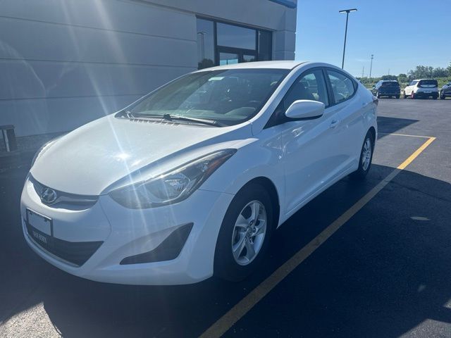 Quartz White Pearl 2015 Hyundai Elantra SE FWD Sedan Front-Wheel Drive 6-Speed Automatic