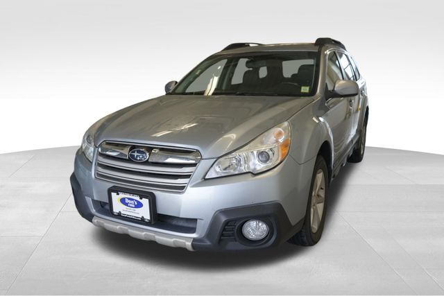 Ice Silver Metallic 2013 Subaru Outback Wagon All-Wheel Drive Continuously Variable Transmission