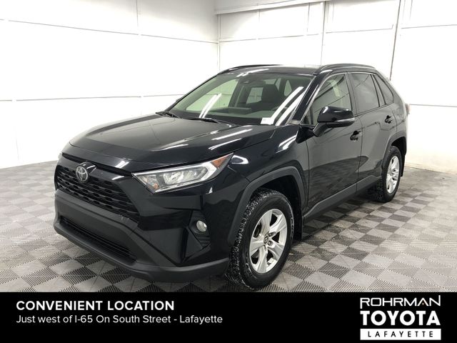 2019 Toyota RAV4 XLE 2