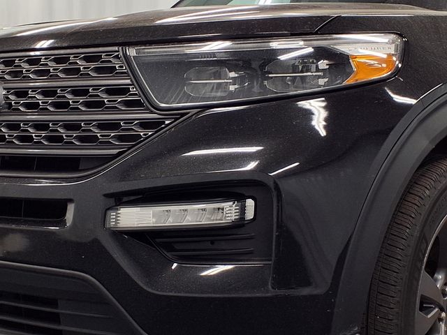 2023 Ford Explorer - Image 14