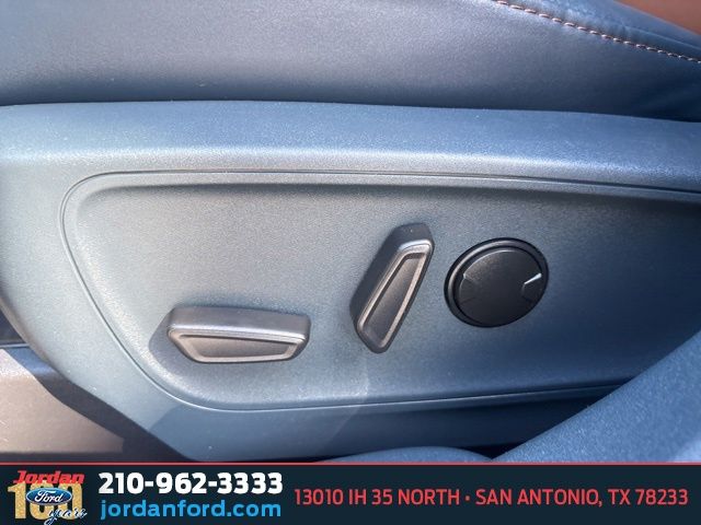 Used Car 2023 Ford Maverick  Lariat For Sale Under $30,000 In San Antonio, Texas