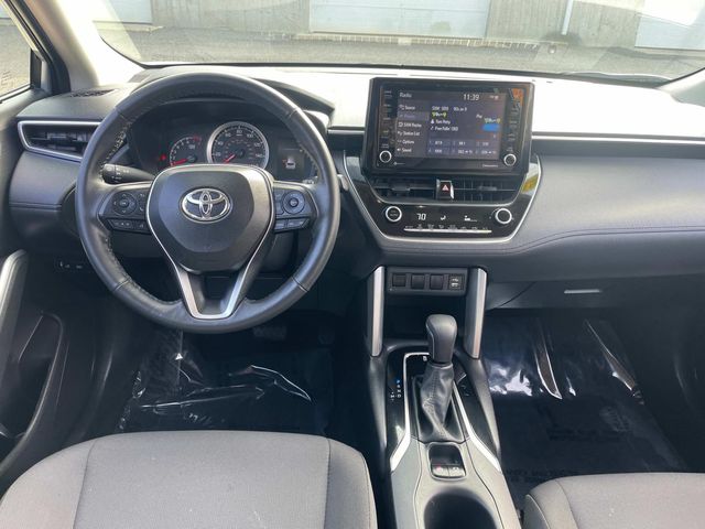 2022 Toyota Corolla Cross LE 15