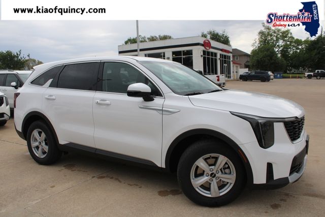 Glacial White Pearl 2026 Kia Sorento SUV / Crossover Front-Wheel Drive 8-Speed Automatic