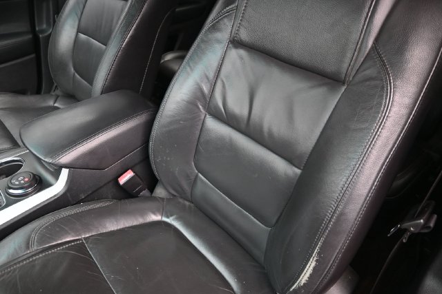 Used 2014 Silver Ford Limited image 18