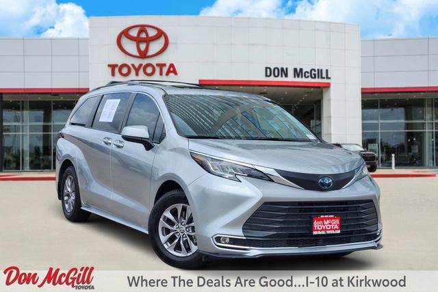 2021 Toyota Sienna XLE Silver at Monument Chevrolet