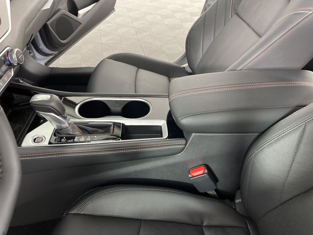 2025 Gray Sky Pearl Nissan Altima 2.5 SR FWD Sedan