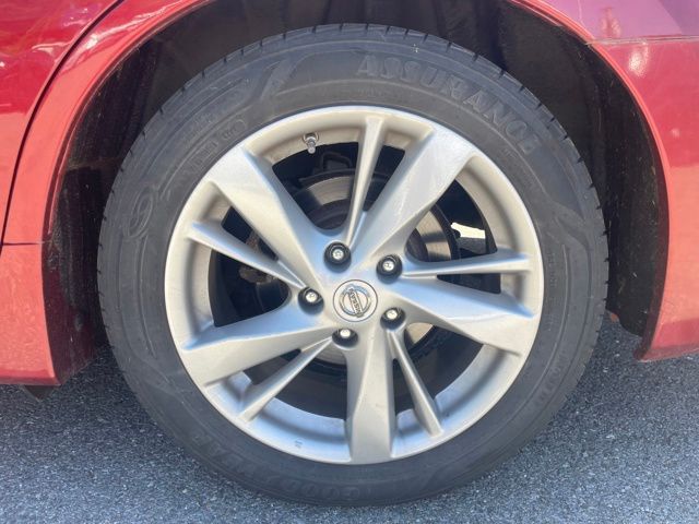 2014 Nissan Altima 2.5 SV Red at Subaru and VW of Moon Township