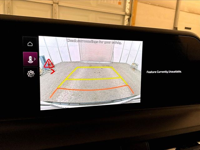 2024 Kia Seltos SX White at Subaru and VW of Moon Township