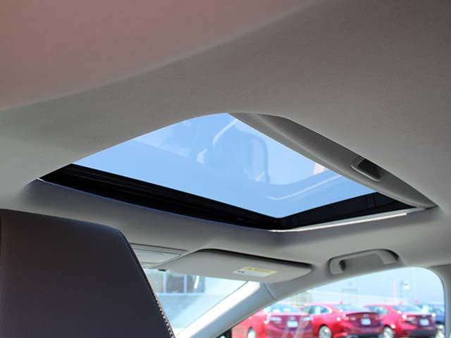 Used 2021 Obsidian Blue Pearl Honda EX-L image 9