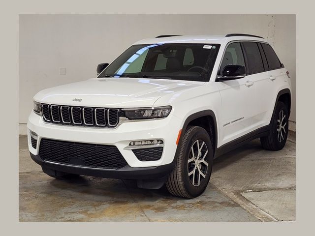 Bright White Clearcoat 2024 Jeep Grand Cherokee Limited 4WD SUV / Crossover Four-Wheel Drive 8-Speed Automatic