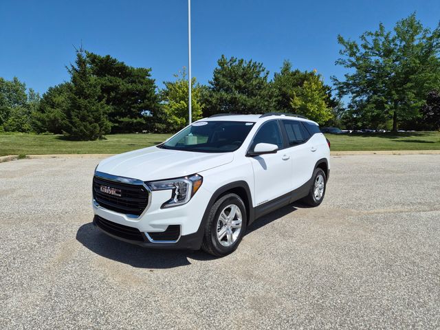 Summit White 2024 GMC Terrain SUV / Crossover Front-Wheel Drive 9-Speed Automatic