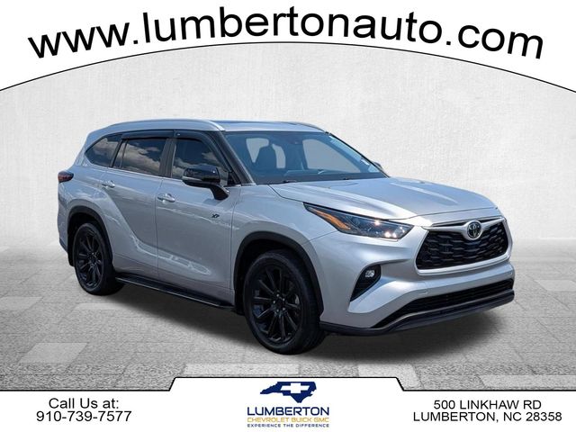 Celestial Silver Metallic 2024 Toyota Highlander SUV / Crossover Front-Wheel Drive 8-Speed Automatic