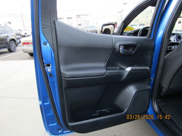 used 2016 Toyota Tacoma car