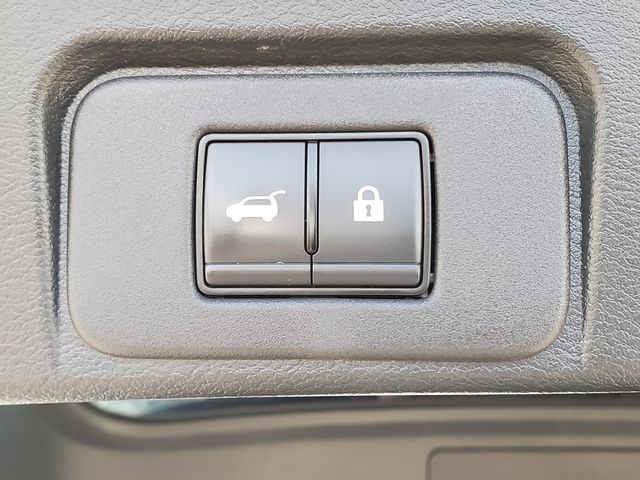 Used 2023 Nissan Rogue SUV