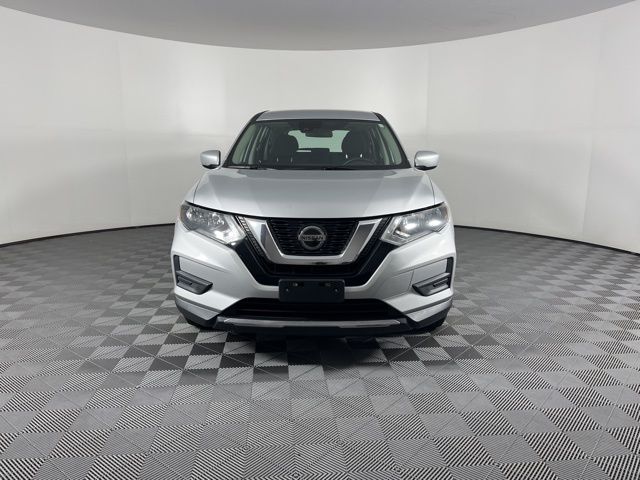 2019 Nissan Rogue S 3