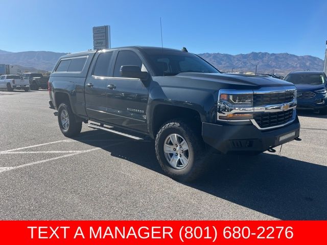 Gray (Graphite Metallic) 2019 Chevrolet Silverado 1500 LT Double Cab 4WD Pickup Truck Four-Wheel Drive 6-Speed Automatic Overdrive
