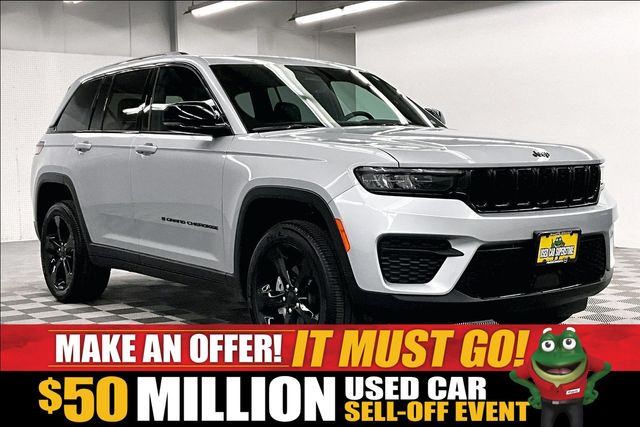 Silver Zynith 2025 Jeep Grand Cherokee SUV / Crossover Four-Wheel Drive 8-Speed Automatic