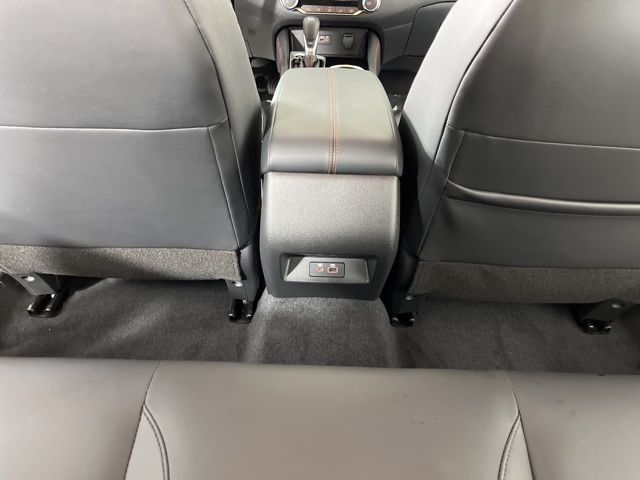 2025 Pearl White Tricoat Nissan Altima 2.5 SR FWD Sedan